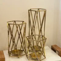 شمعدان کنار سالنی