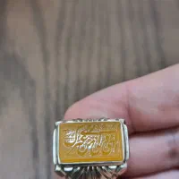 انگشتر عقیق زرد یمنی با حکاکی استاد میرزا
