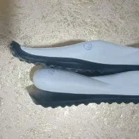 زیره کتونی|کیف، کفش، کمربند|رباط‌کریم, رباط‌کریم|دیوار