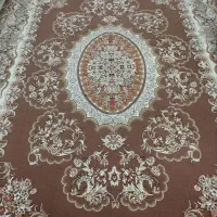 فرش 9 متری و 6 متری گردویی، و یک فرش 6 متری زرشکی