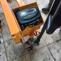 .. لیفتراک شارژی استاکر نیمه شارژی جک پالت