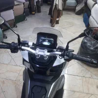 موتورAdv160 همتاز