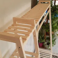 رگال لباس چوبی
