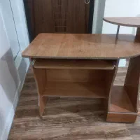میز کامپیوتر