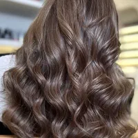 اموزش ارایشگری بانوان در زنجان