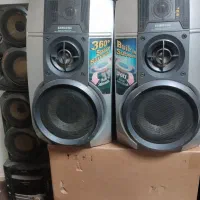 باند و مانیتور کامپیوتر