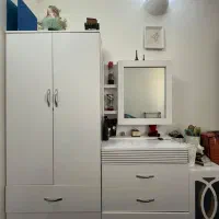 دراور و کمد ومیز تلویزیون با هم فروخته میشود