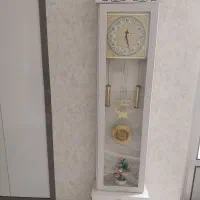ساعت ایستاده کاملا سالم