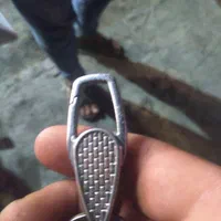 کلید و سوعیچ ماشین پیدا شده