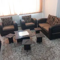 مبلمان  و میز عسلی ۴ نفره شیک رنگ شکلاتی