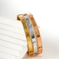 النگوی ونکلیف