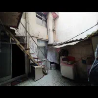 خانه کلنگی با حیاط شرقی دو طبقه زمین 60 متر|فروش زمین و ملک کلنگی|تهران, شارق|دیوار