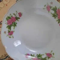 دو دست میوه خوری