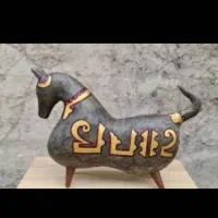 مجسمه تزئینی اسب کار هنری دستساز