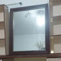 دو عدد آینه ۵۰ در ۷۰ با قاب جنس خوب