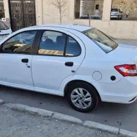 ساینا ۹۷ دوگانه بدون رنگ گریسی دارد