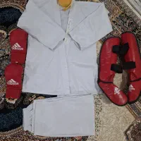 لباس کاراته بهمراه وسایل