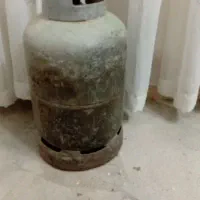 دوتا کپسول گاز  به فروش می‌رسد