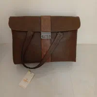 کیف اداری جادار