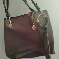 کفش اسپرت زنانه|کیف، کفش، کمربند|شیراز, شیشه‌گری|دیوار