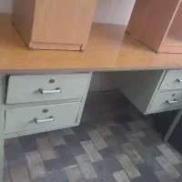 میز اهنی استوک