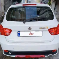 کوییک R مدل 1400 رنگ سفید قرمز