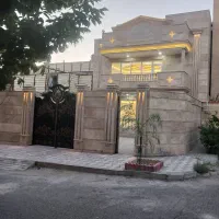 حیاط-ویلایی-260متر-دو-طبقه-جدا-سهند20متری-علوی