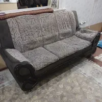 مبل دست دوم سالم با قیمت توافقی|مبلمان خانگی و میز عسلی|قم, تولید دارو و یخچال|دیوار