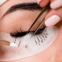 تخفیف آموزش و خدمات آرایش دائم واکستنشن ولیفت