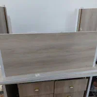 میز کامپیوتر و صندلی چرخ دار اداری