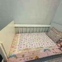 تخت گهواره ای خردسال
