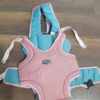 آغوشگیر نوزاد درحدنو  تمیز