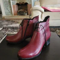 نیم بوت. چرم. نونو