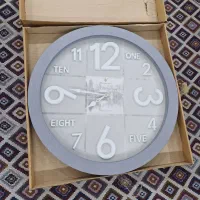 ساعت دیواری