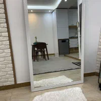 آینه قدی و بزرگ