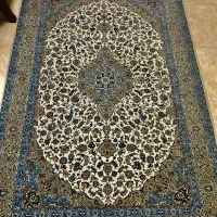 فرش ۴ متری کاملاً سالم بدون هیچ مشکلی