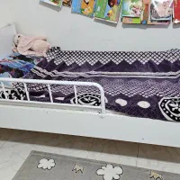 دو عدد تخت نوجوان در حد نو