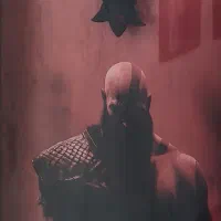 تابلو God Of War با تبر اصل و نور پردازی