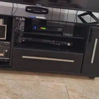 میز تلویزیون کاملا سالم