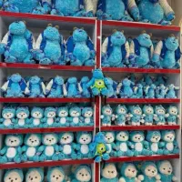 عروسک و اسباب بازی