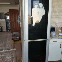 فرش و یخچال