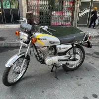 هندا ۱۲۵ مدل ۹۵ کاربرات در حد