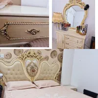تخت و آینه کمد و پاتختی