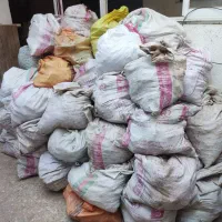 نخاله رایگان داخل کیسه