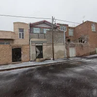 خانه دو طبقه