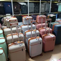 چمدان مسافرتی فایبرگلاس