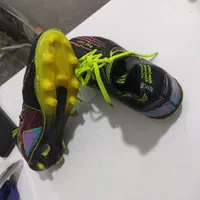کفش فوتبال استوک دار سایز38