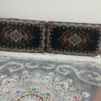 یک نخته فرش 4 متری و 4 عدد پشتی سرمه ای|فرش|تهران, فلاح|دیوار