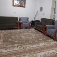 مبل راحتی ۲ماه کار کرده جنس مخمل