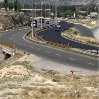 فروش-قطعه-زمین-محصور-21000-متر-بر-جاده-تهران